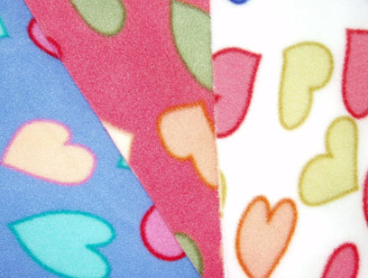 Heart-shaped printed shaker fleece